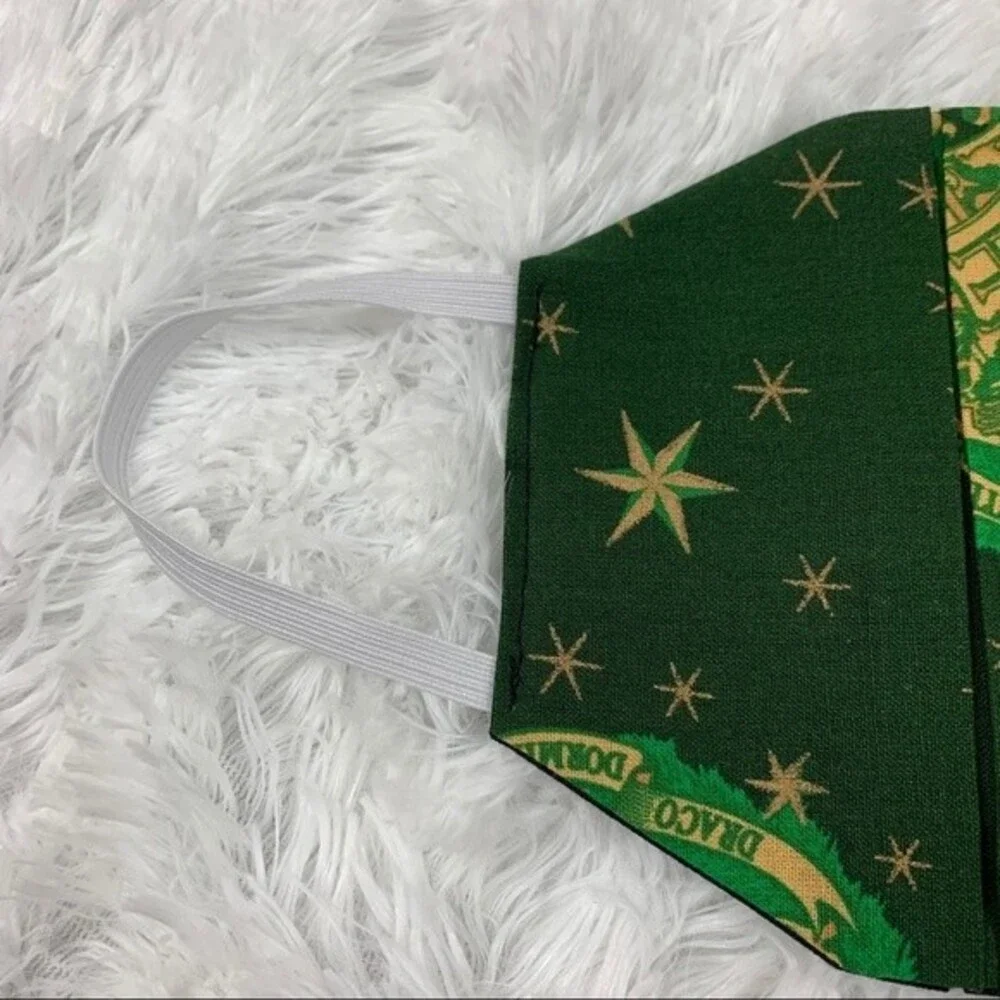 Harry‎ Potter Christmas Face Mask
